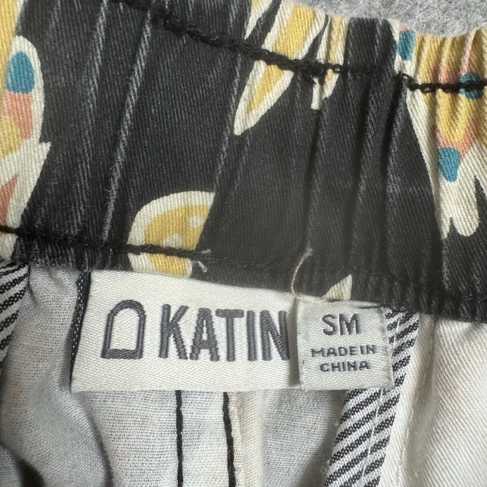 Katin Floral Hybrid Shorts‎ Mens S M Black Elastic Waist Surf Beach - Picture 2 of 9